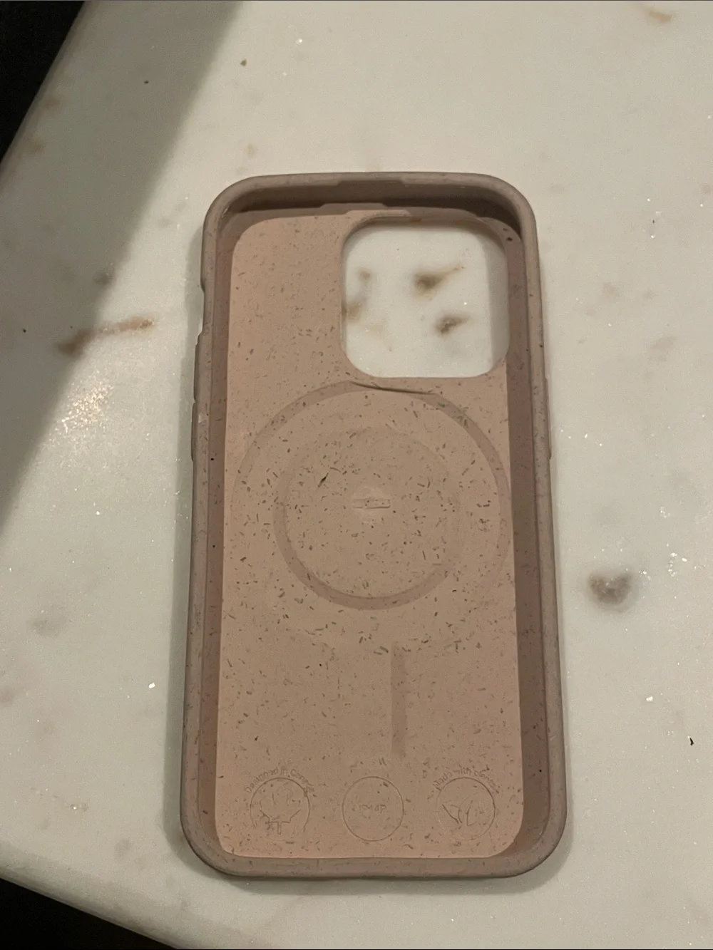 Pela Seashell Carb Case